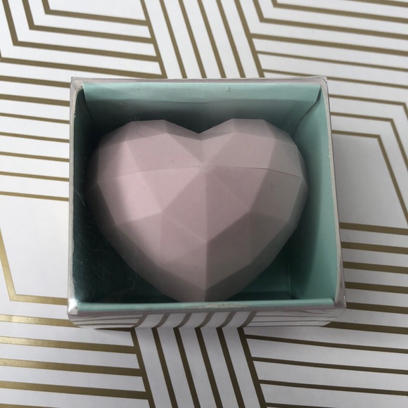 3/$18 Rebels Refinery Geometric Heart Coconut Lime Natural Lip Balm NEW! - Picture 2 of 10